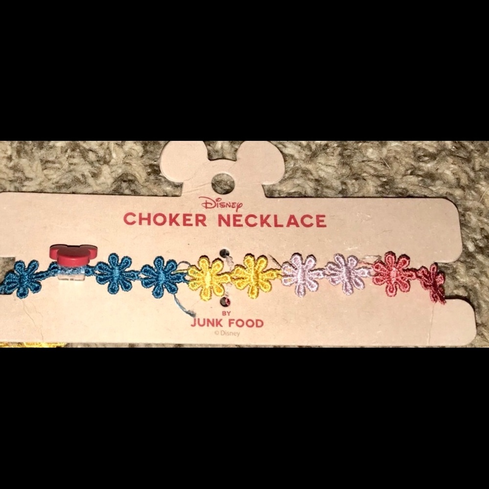 BNWT Disney choker necklace